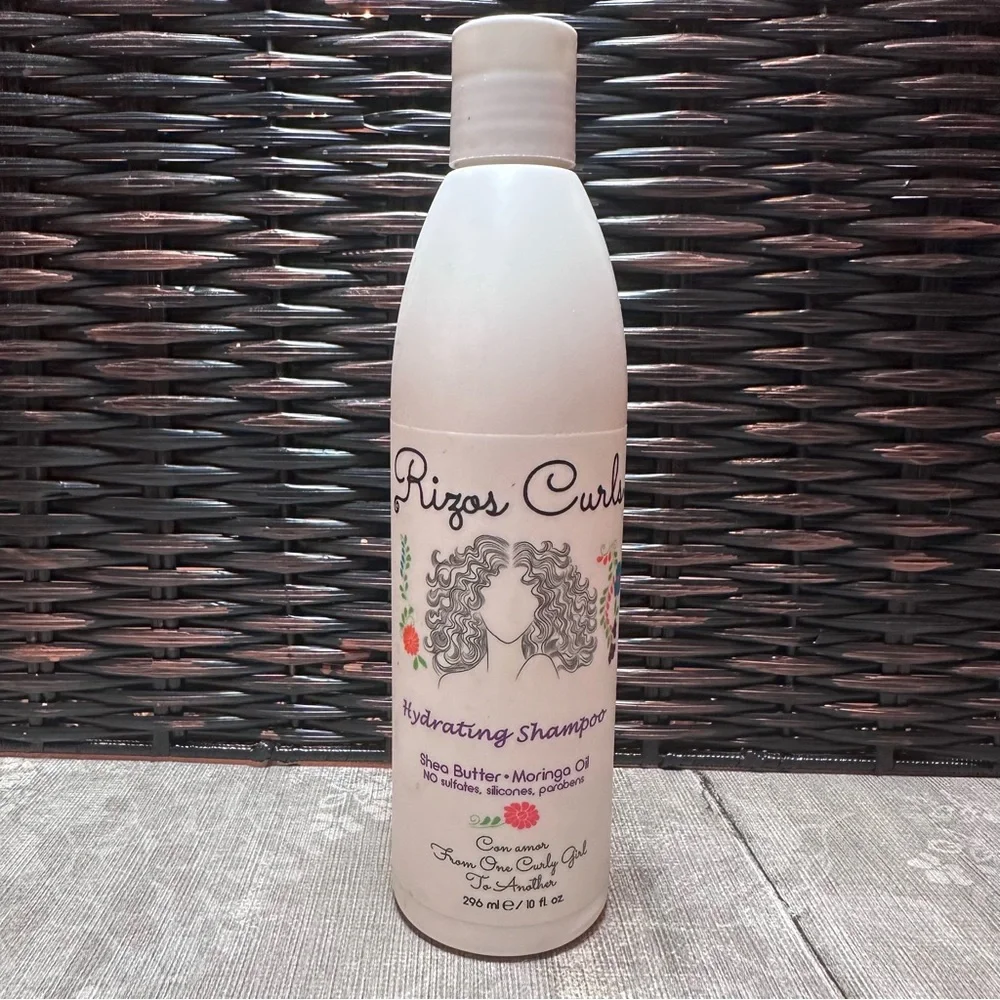 Rizos Curls | Hydrating Shampoo - Picture 2 of 4
